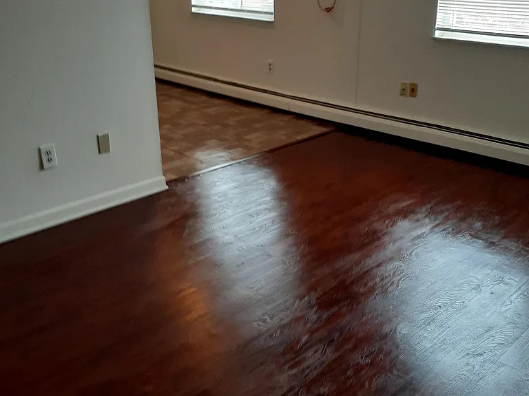 2897 Harrison Ave — Photo 4