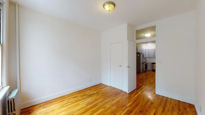 Rented by Bond New York | media 10