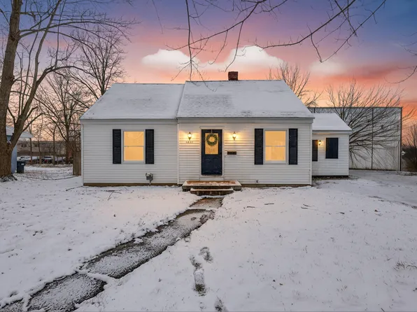 1901 Fulton St, Kalamazoo, MI 49001