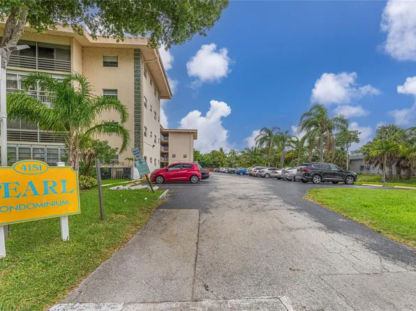 4151 NW 41st Street #409, Lauderdale Lakes, FL 33319