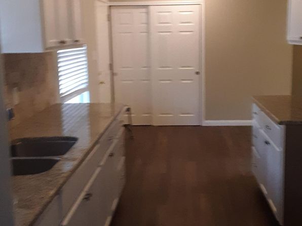 2127 Daniel Boone Dr