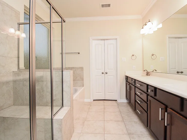 18618 Weeping Spring Dr — Photo 18