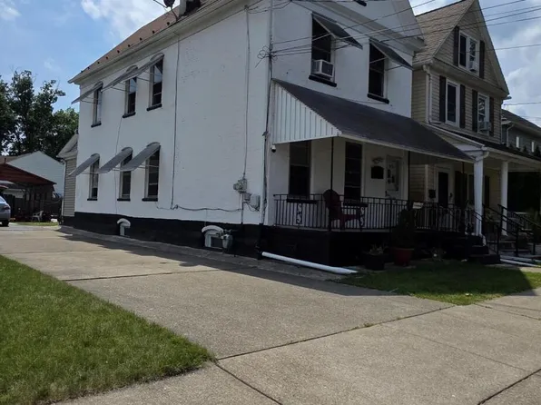 372 W Academy St, Wilkes Barre, PA 18702