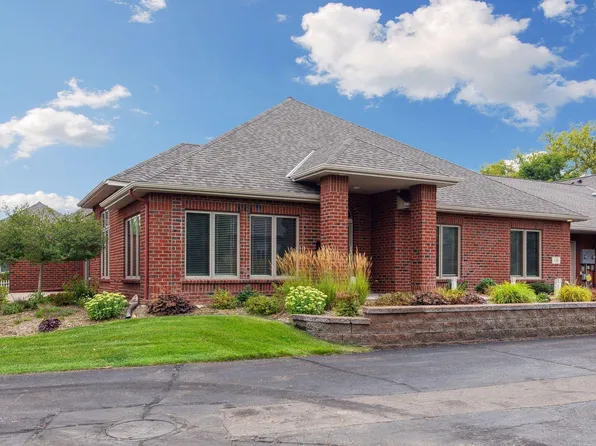 115 Deerwood Ct, Hudson, WI 54016