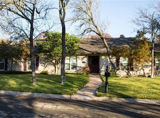 9909 Forest Shadows Dr, Woodway, TX 76712