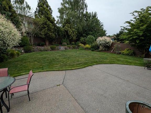 3rd image of 9303 227th Ave E