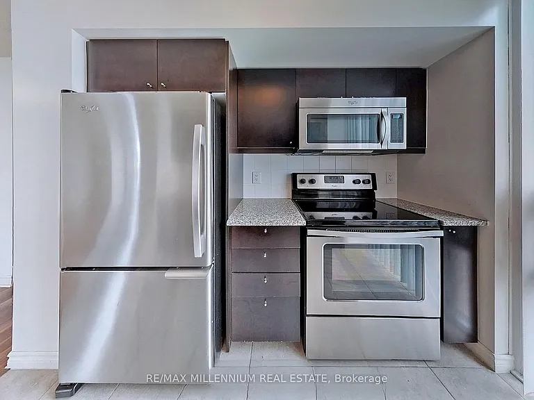 25 Lower Simcoe St #1508 — Photo 16