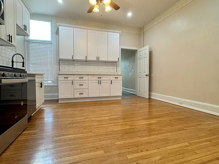 2615 N Calvert St #1 — Photo 6