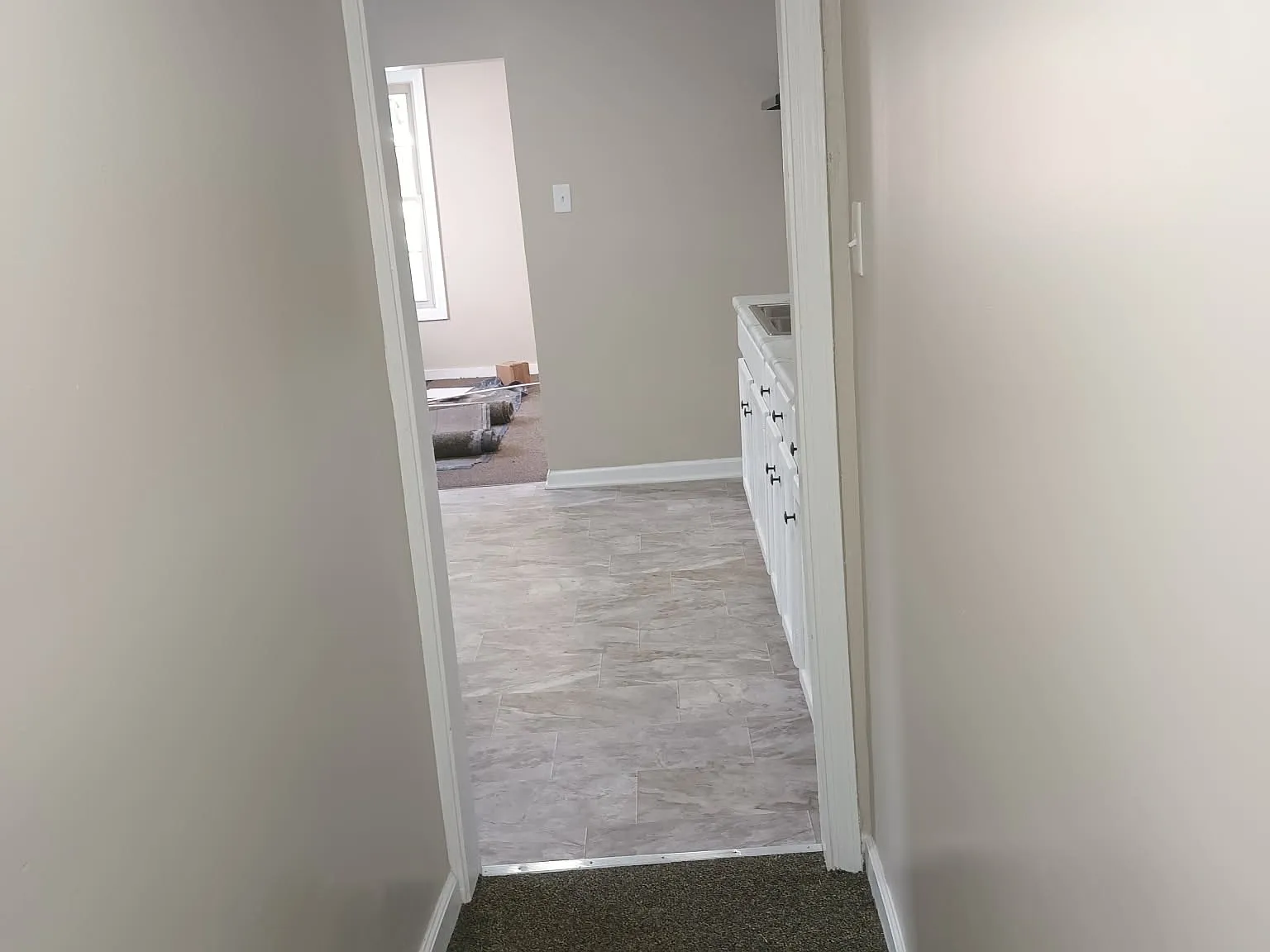 2 bed, $700 — Photo 2