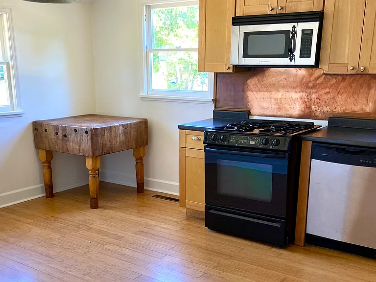 Solid wood butcher block