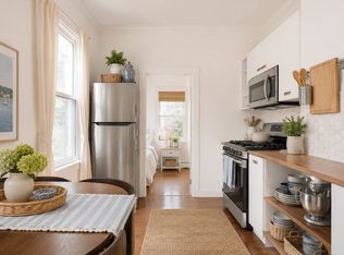 62 N Margin St APT 3, Boston, MA 02113