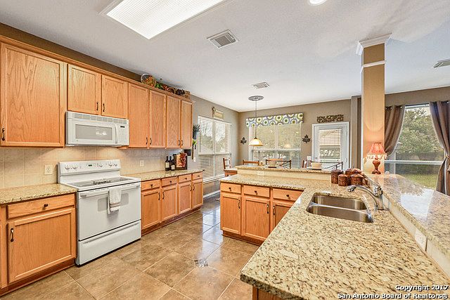 1st image of 2215 Encino Lk