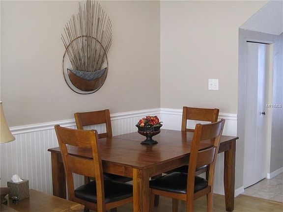 4th image of 4261 Brentwood Park Cir