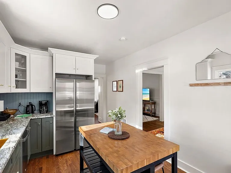 5008 Iroquois St — Photo 11
