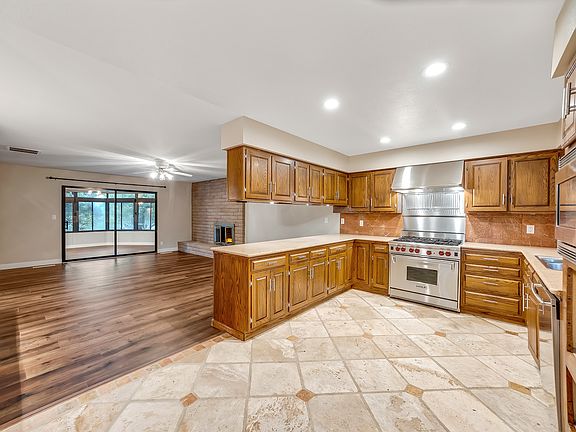 Kitchen/Family Room