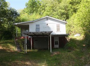 2847 Olive Hill Rd, Franklin, NC 28734