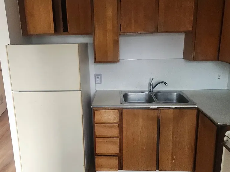 634 N 800 W #4 — Photo 4