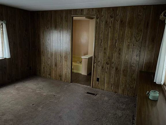 5th image of 305 S Val Vista Dr #394