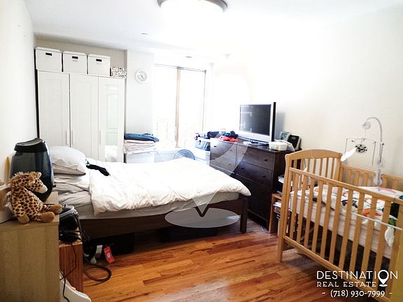5th image of 406 15th St APT 2C
