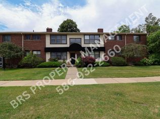 25863 Woodward Ave APT 202, Royal Oak, MI 48067