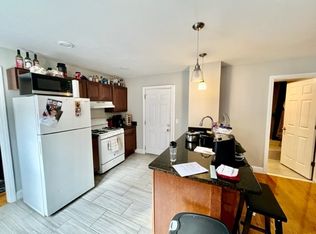 22 Fleet St #7, Boston, MA 02113