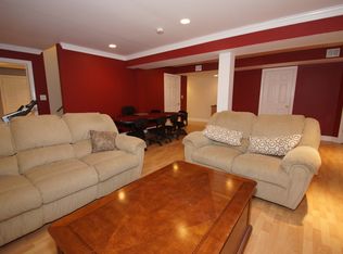 855 Cressman Rd, Harleysville, PA 19438