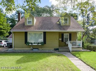 3721 Duke St, Kalamazoo, MI 49008