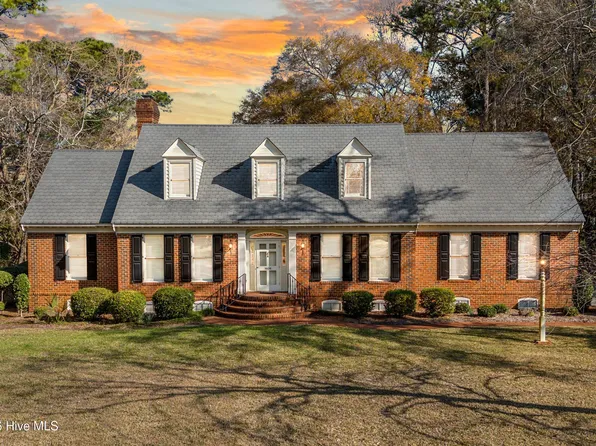 1606 Pembroke Jones Drive, Wilmington, NC 28405