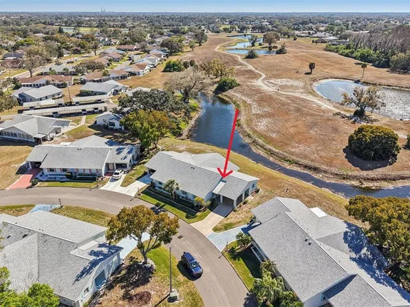 2313 Grenoble Pl, Sun City Center, FL 33573