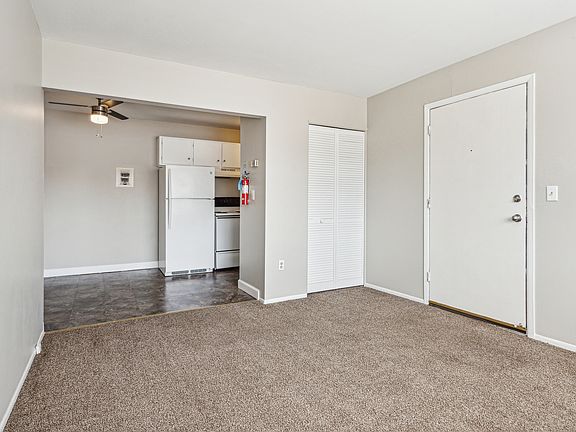 4th image of 1427 Ford Ave #7