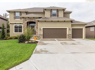 6206 Roberts St, Shawnee, KS 66226