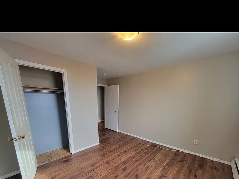 644 2nd Ave #4 — Photo 12