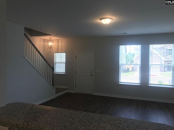 3rd image of 1355 Tamarind Ln