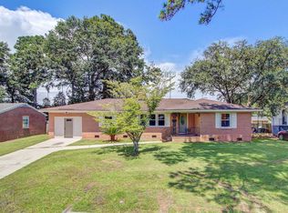 6010 Ridgecrest Ave, Hanahan, SC 29410