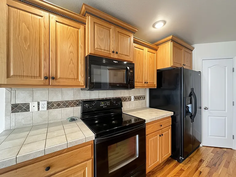 4759 E Tanoak Dr — Photo 14