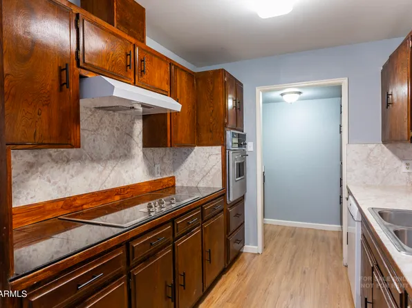 3232 W MONTECITO Avenue, Phoenix, AZ 85017