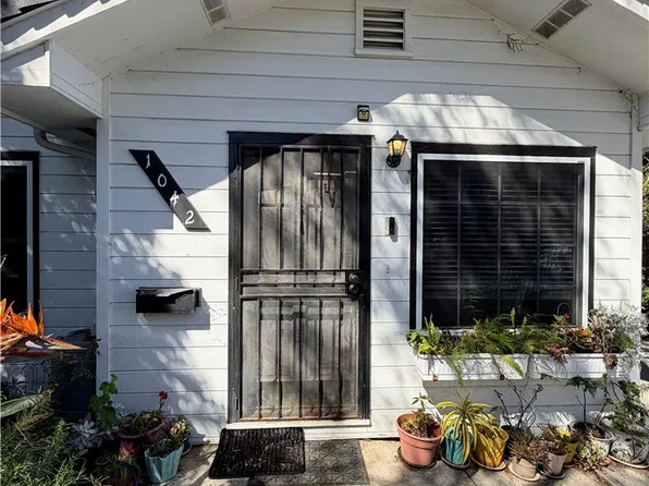 1042 W 15th St, San Pedro, CA 90731