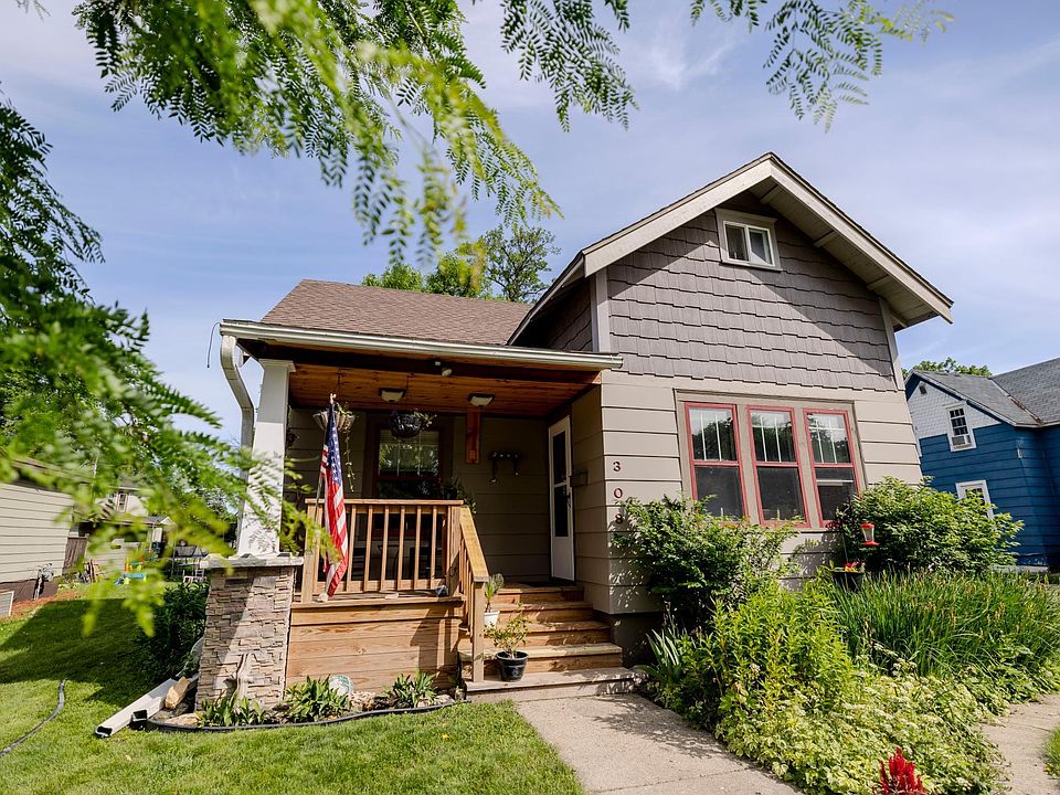1st image of 308 W 9th St