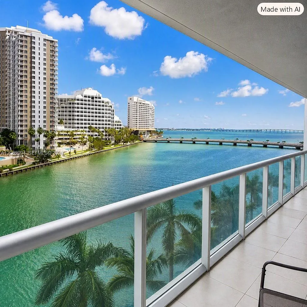 Icon Brickell No Two — Photo 1