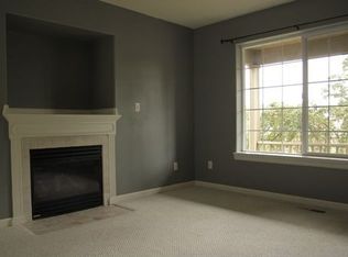 17925 Oatfield Rd, Gladstone, OR 97027