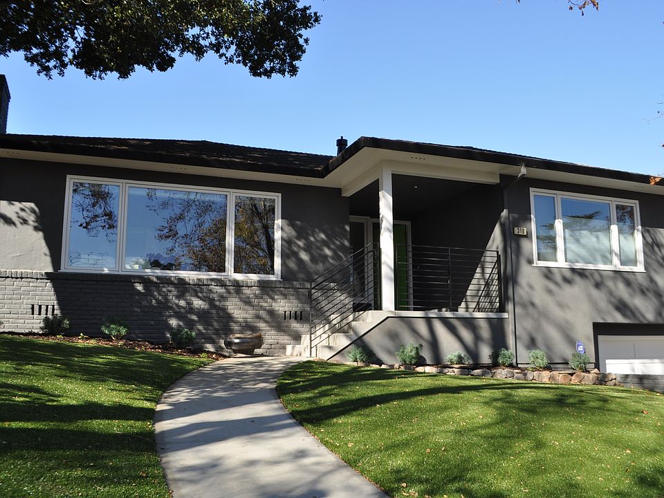 1st image of 318 Castilian Way
