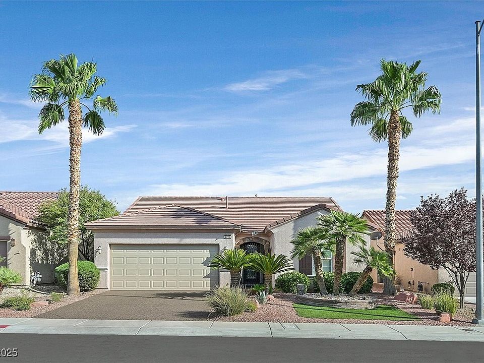 1st image of 2353 Canyonville Dr