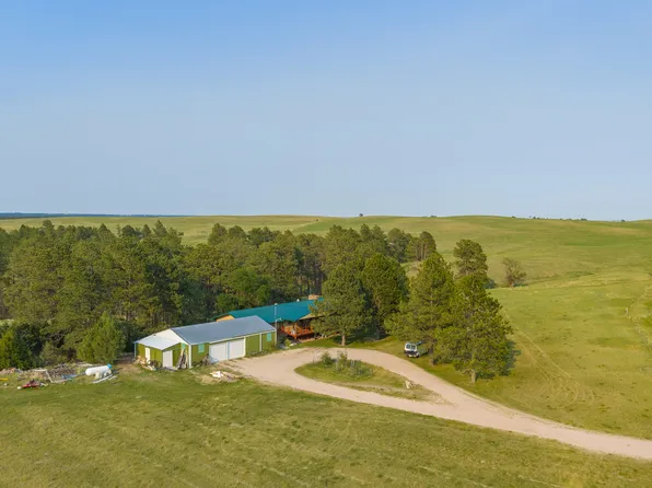 400 Egan Rd, Chadron, NE 69337