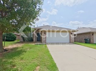 4209 Snowy Owl Dr, Norman, OK 73072