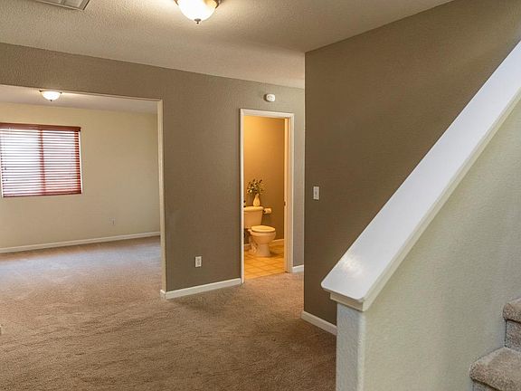 5th image of 2033 W Picadilly Ln