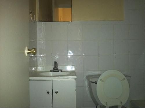 3rd image of 1084 Bedford Ave APT 4A