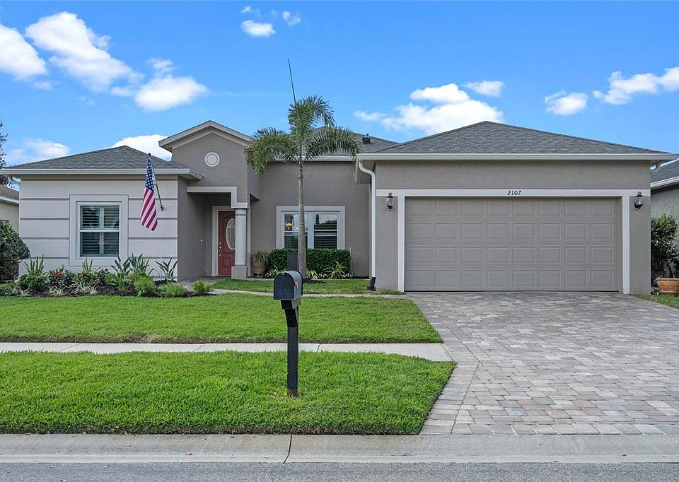 1st image of 2107 Stone Cross Cir