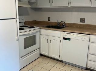 375 Sunset Ave APT 2, Providence, RI 02904
