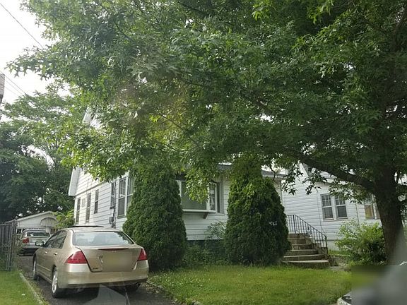 3rd image of 190 Hollywood Ave