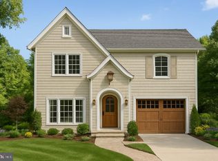 6469 2nd St, Alexandria, VA 22312